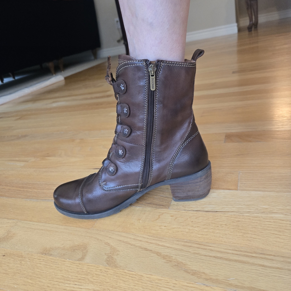 PIKOLINOS Dark Brown Leather Ankle Boots